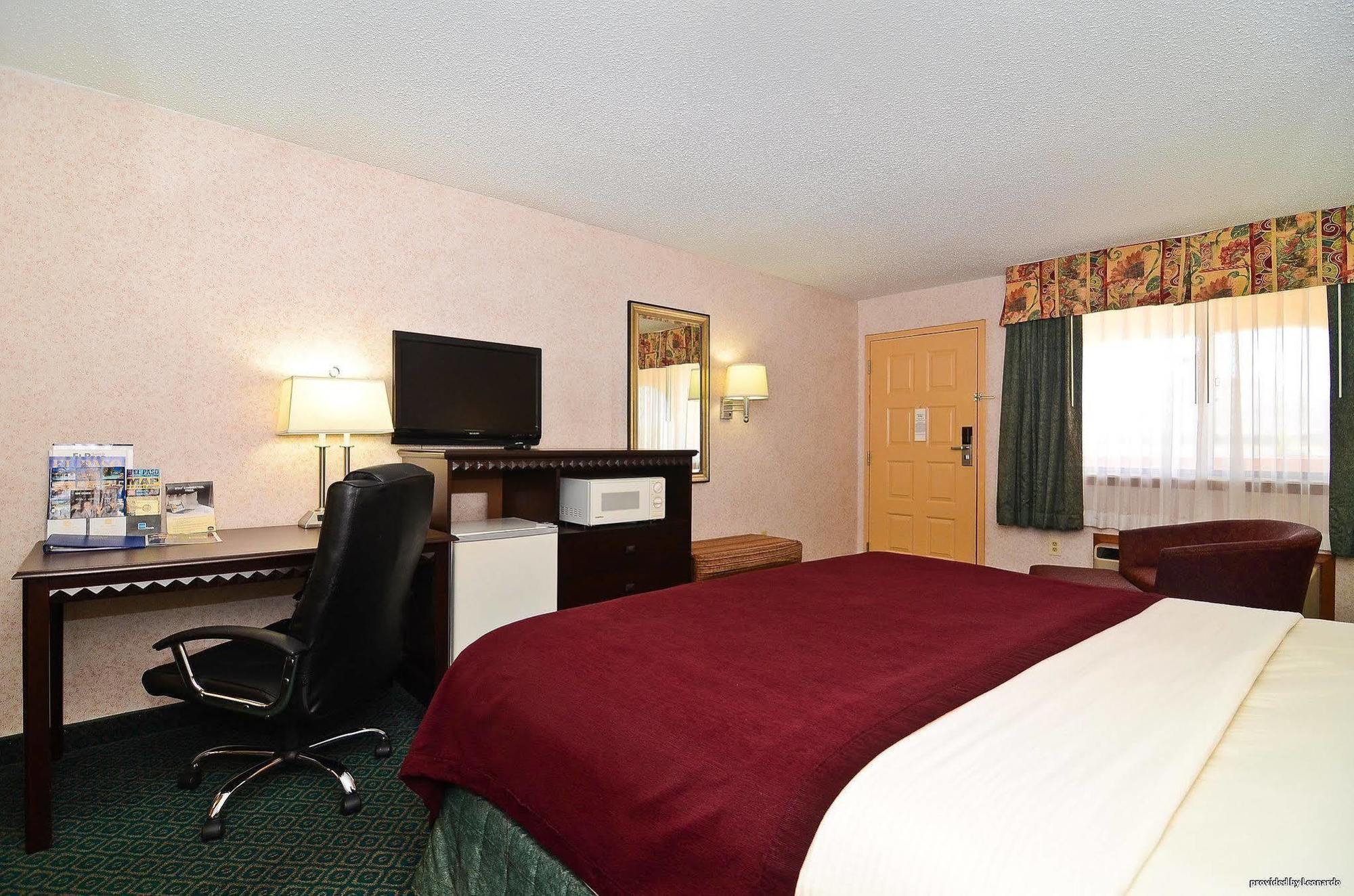 Western Sunland Park Hotel 3*